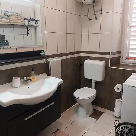 Apartman Karmen By The Sea