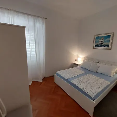 Karmen By The Sea Apartman *