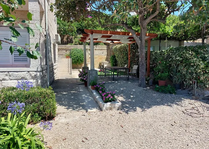 Appartement Karmen By The Sea