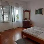 Karmen By The Sea Апартаменты *