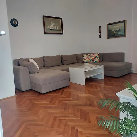 Karmen By The Sea Апартаменты