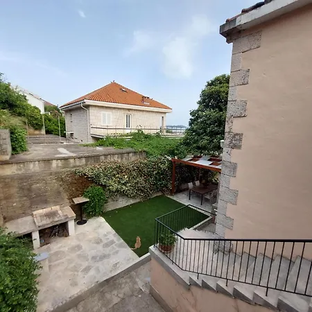 Karmen By The Sea Apartment Orebic